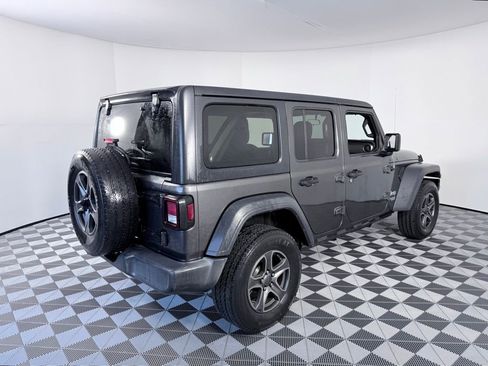 Used 2019 Jeep Wrangler Unlimited Sport S image 6