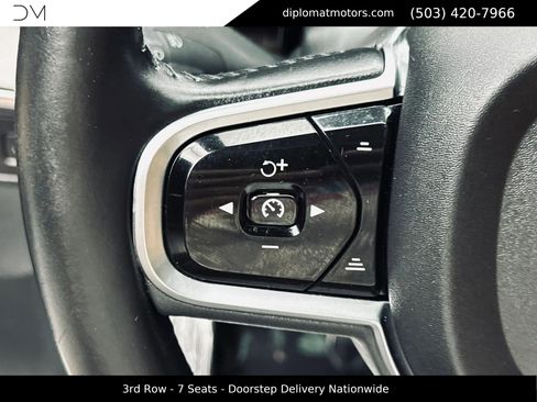 Used 2017 Volvo XC90 T6 Momentum w/ Vision Package AWD/4WD image 34