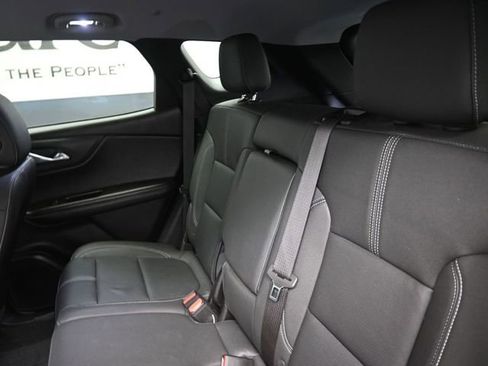 Used 2024 Chevrolet Blazer LT w/ LPO, Black Grille Bar Package image 20