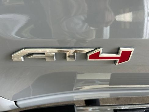 Used 2024 GMC Sierra 1500 AT4 w/ Technology Package AWD/4WD image 29