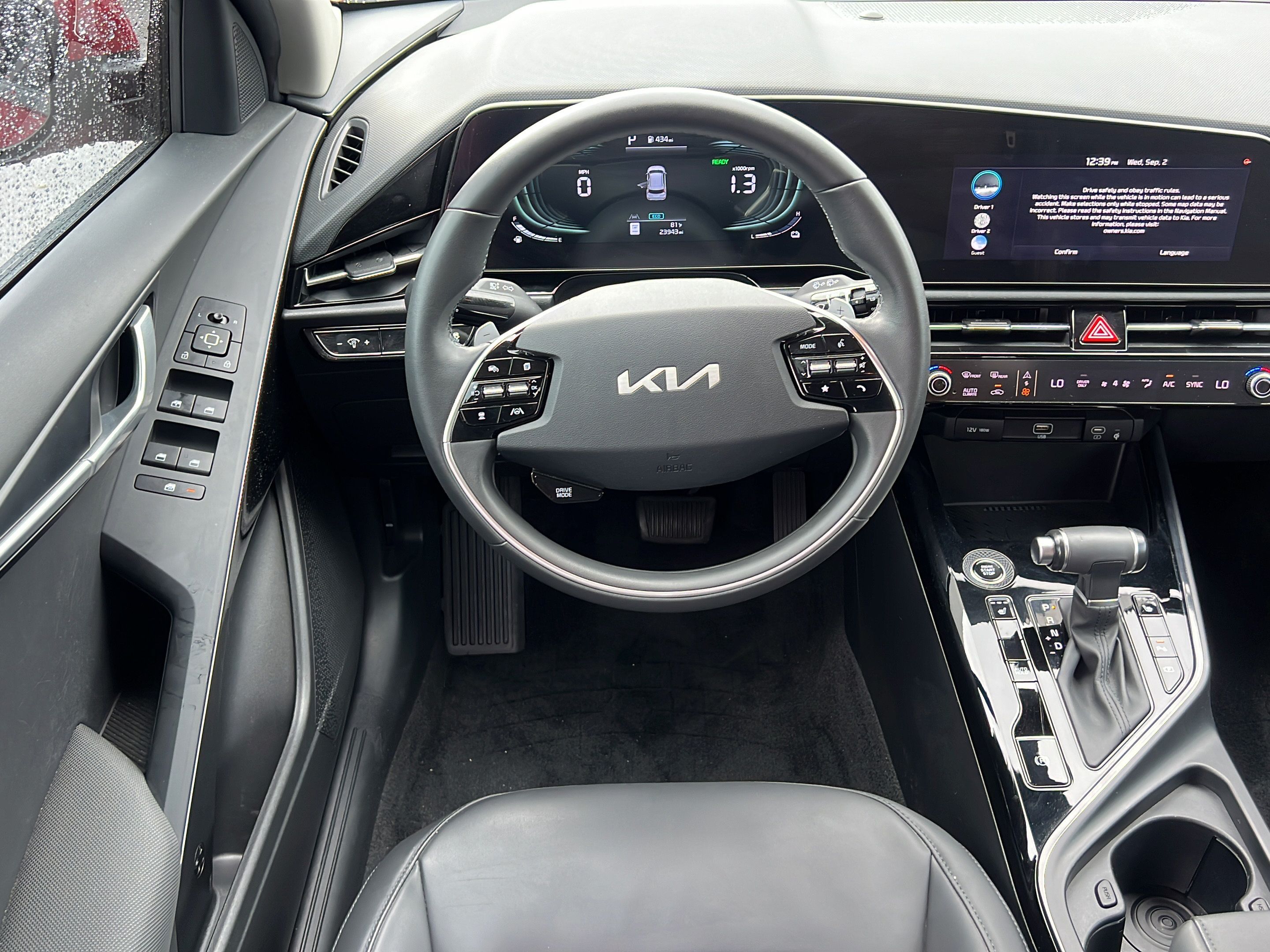 Certified 2024 Kia Niro EX FWD image 15