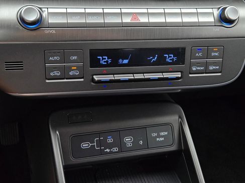 New 2026 Hyundai Kona Limited FWD image 30