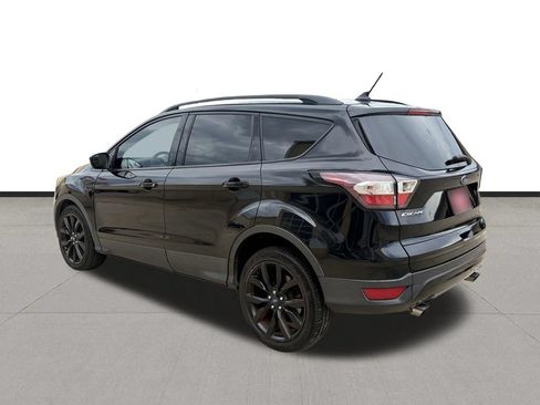 Used 2018 Ford Escape SE w/ SE Sport Appearance Package FWD image 7
