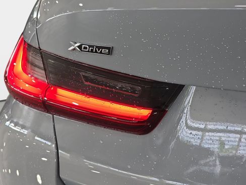 Used 2023 BMW 330i xDrive Sedan w/ M Sport Package AWD/4WD image 21