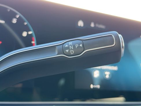 Certified 2021 Mercedes-Benz GLE 350 w/ Premium Package image 17