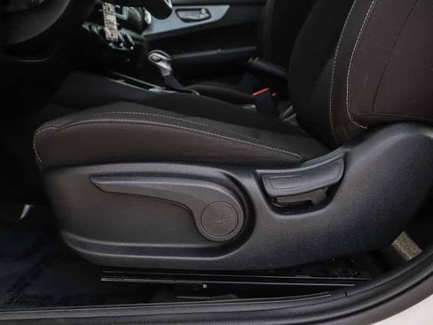 Used 2024 Kia Forte LXS w/ LXS Technology Package FWD image 21