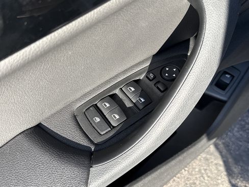 Used 2021 BMW X1 sDrive28i w/ Premium Package image 15