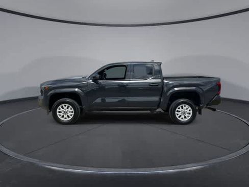 Certified 2024 Toyota Tacoma SR image 5