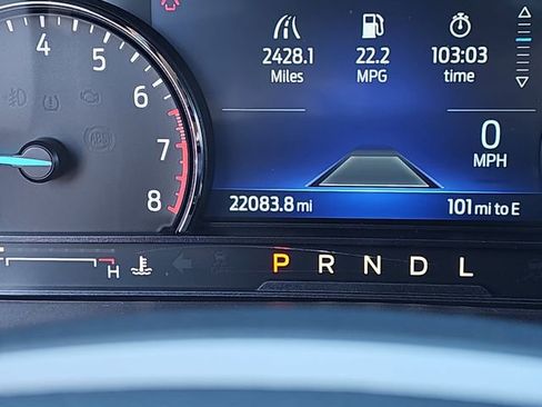 Used 2022 Ford Explorer XLT w/ Equipment Group 202A image 22