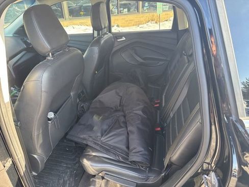 Used 2018 Ford Escape SEL image 9