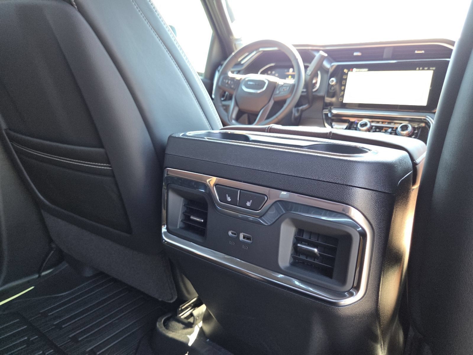 New 2026 GMC Sierra 2500 Denali Ultimate AWD/4WD image 27