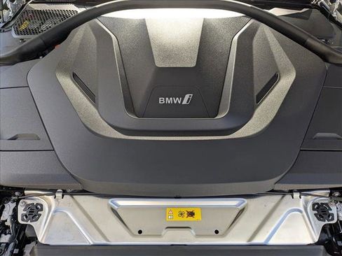 Used 2025 BMW i4 xDrive40i w/ Premium Package AWD/4WD image 18