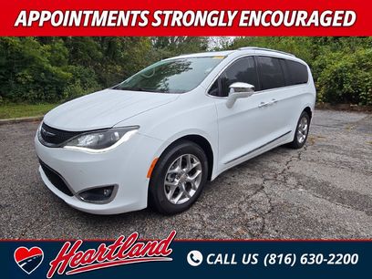 Used 2018 Chrysler Pacifica Limited w/ Advanced Safetytec Group