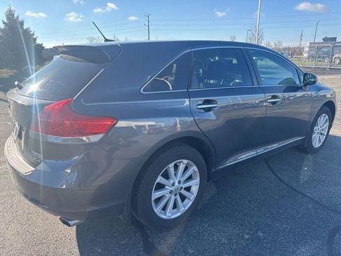 Used 2012 Toyota Venza XLE image 6