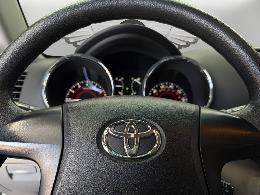 Used 2011 Toyota Highlander 2WD image 19