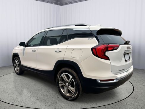 Used 2021 GMC Terrain SLT AWD/4WD image 10