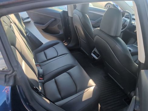 Used 2023 Tesla Model 3 Standard Range image 14