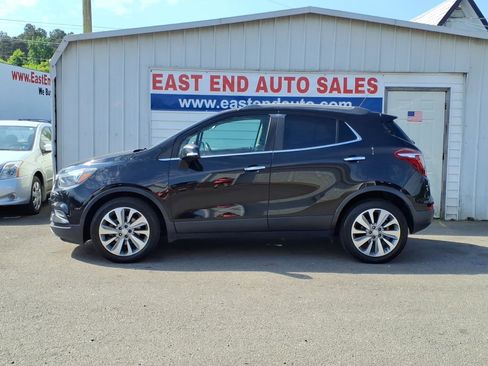 Used 2019 Buick Encore Preferred w/ Safety Package FWD image 2