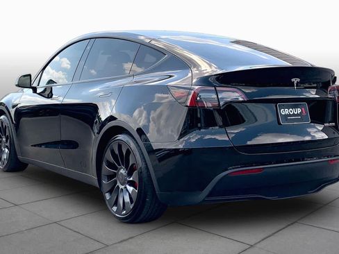 Used 2022 Tesla Model Y Performance AWD/4WD image 11