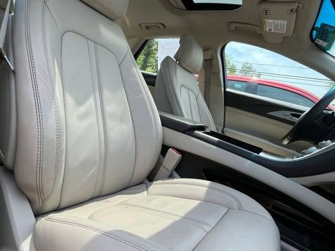 Used 2017 Lincoln MKZ Select w/ Select Plus Package AWD/4WD image 31