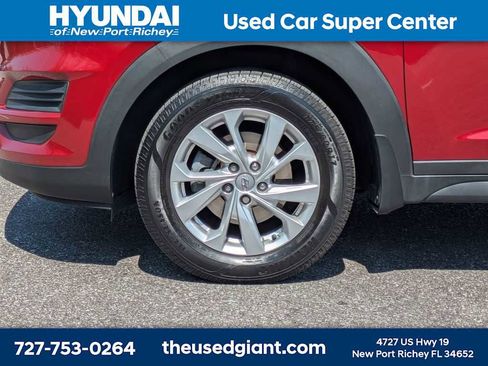 Used 2021 Hyundai Tucson SE w/ Cargo Package image 9