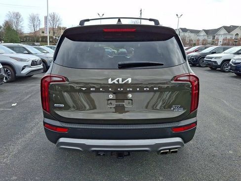 Used 2022 Kia Telluride S image 7