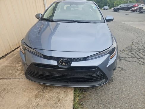 Used 2024 Toyota Corolla LE FWD image 7