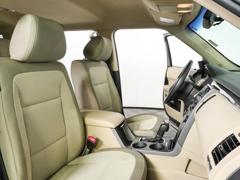 Used 2014 Ford Flex SE FWD image 20