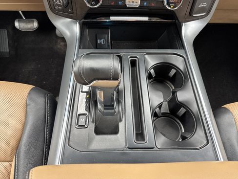 Used 2021 Ford F150 Lariat image 24