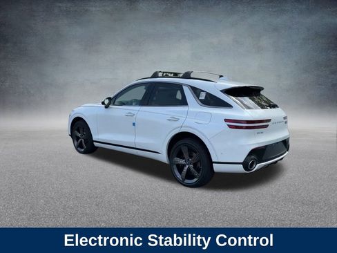 Used 2025 Genesis GV70 3.5T Sport w/ Sport Advanced Package image 17