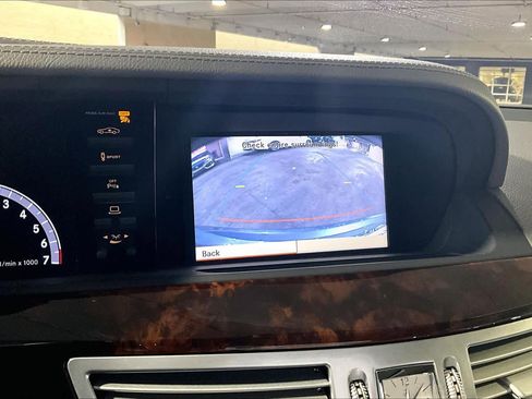 Used 2010 Mercedes-Benz S 550 S 550 image 26