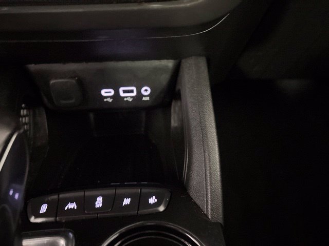 Used 2021 Chevrolet TrailBlazer RS w/ Sun and Liftgate Package FWD image 34