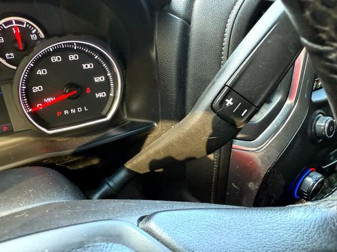 Used 2020 Chevrolet Silverado 1500 LT Trail Boss w/ Convenience Package image 19