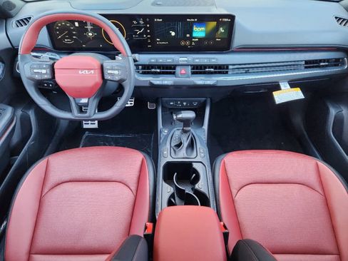 New 2025 Kia K4 GT-Line Turbo image 18