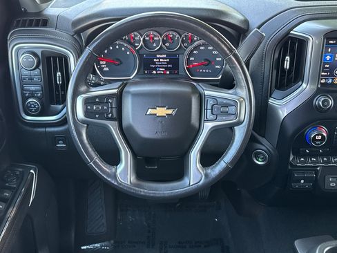 Used 2021 Chevrolet Silverado 1500 LT w/ Safety Package II AWD/4WD image 14