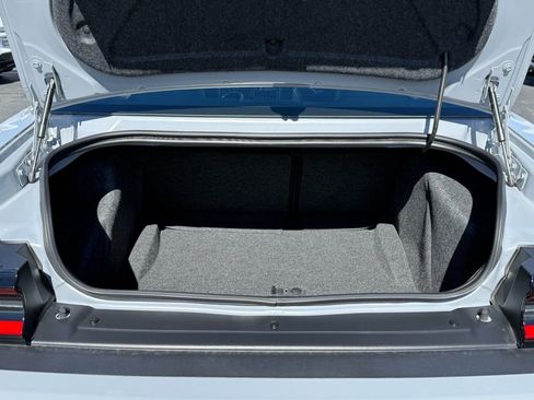 Used 2022 Dodge Challenger SRT Hellcat Redeye image 12