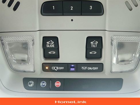 Used 2018 GMC Acadia SLT image 39