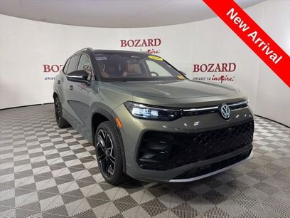 Used 2025 Volkswagen Tiguan SEL R-Line
