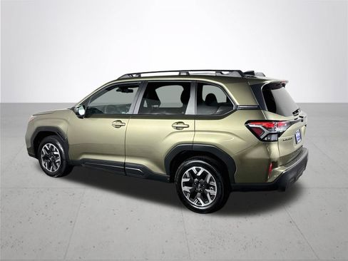 Certified 2026 Subaru Forester Premium AWD/4WD image 9