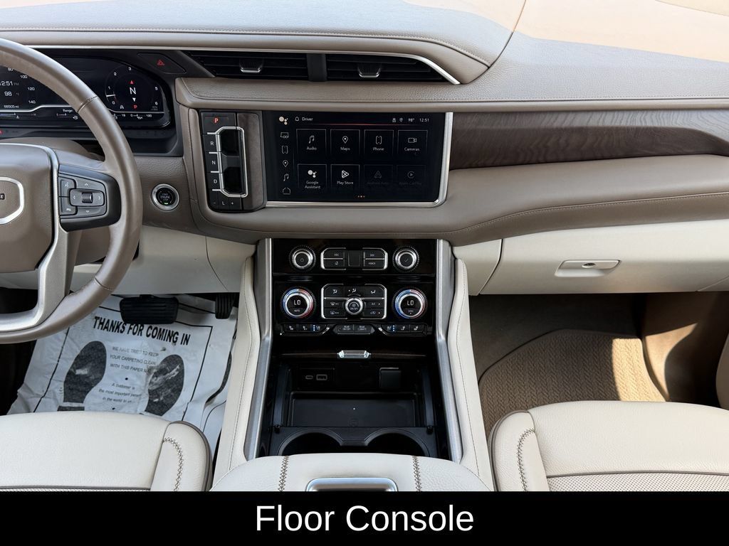 Used 2024 GMC Yukon XL Denali RWD image 15