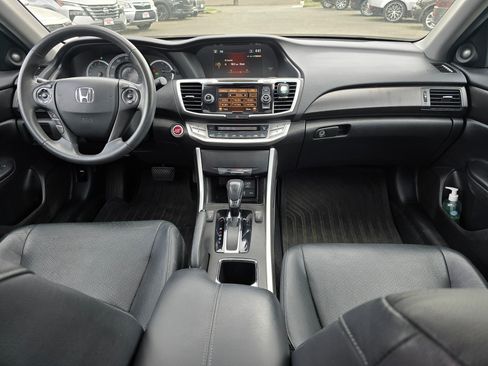 Used 2015 Honda Accord EX-L image 18