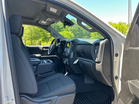 New 2026 Chevrolet Silverado 1500 Custom Trail Boss w/ LPO, Dark Essentials Package AWD/4WD image 32
