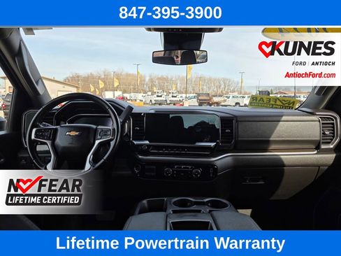 Used 2024 Chevrolet Silverado 2500 LT image 16