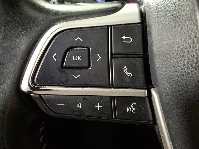 Used 2023 Toyota Highlander XSE AWD/4WD image 23