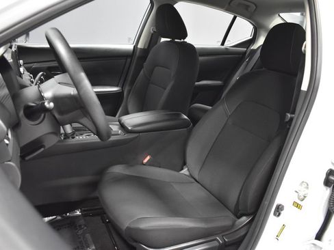 Certified 2025 Nissan Sentra S FWD image 5