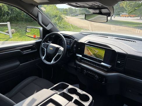 Used 2026 Chevrolet Silverado 1500 LT AWD/4WD image 33