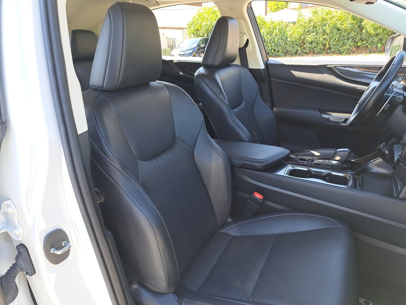Used 2024 Lexus NX 250 FWD w/ Premium Package image 10