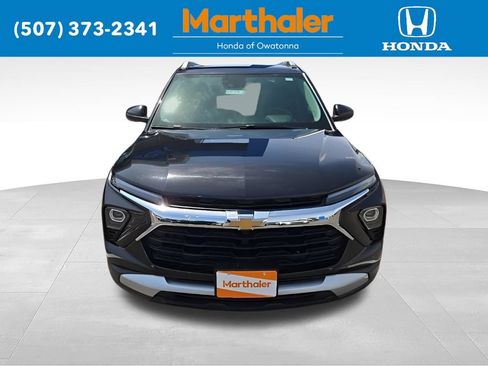 Used 2025 Chevrolet TrailBlazer LT AWD/4WD image 8