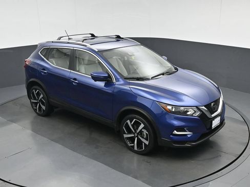 Used 2022 Nissan Rogue Sport SL AWD/4WD image 55