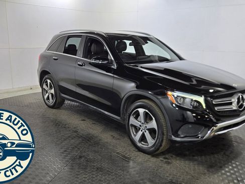 Used 2016 Mercedes-Benz GLC 300 4MATIC w/ Multimedia Package image 1